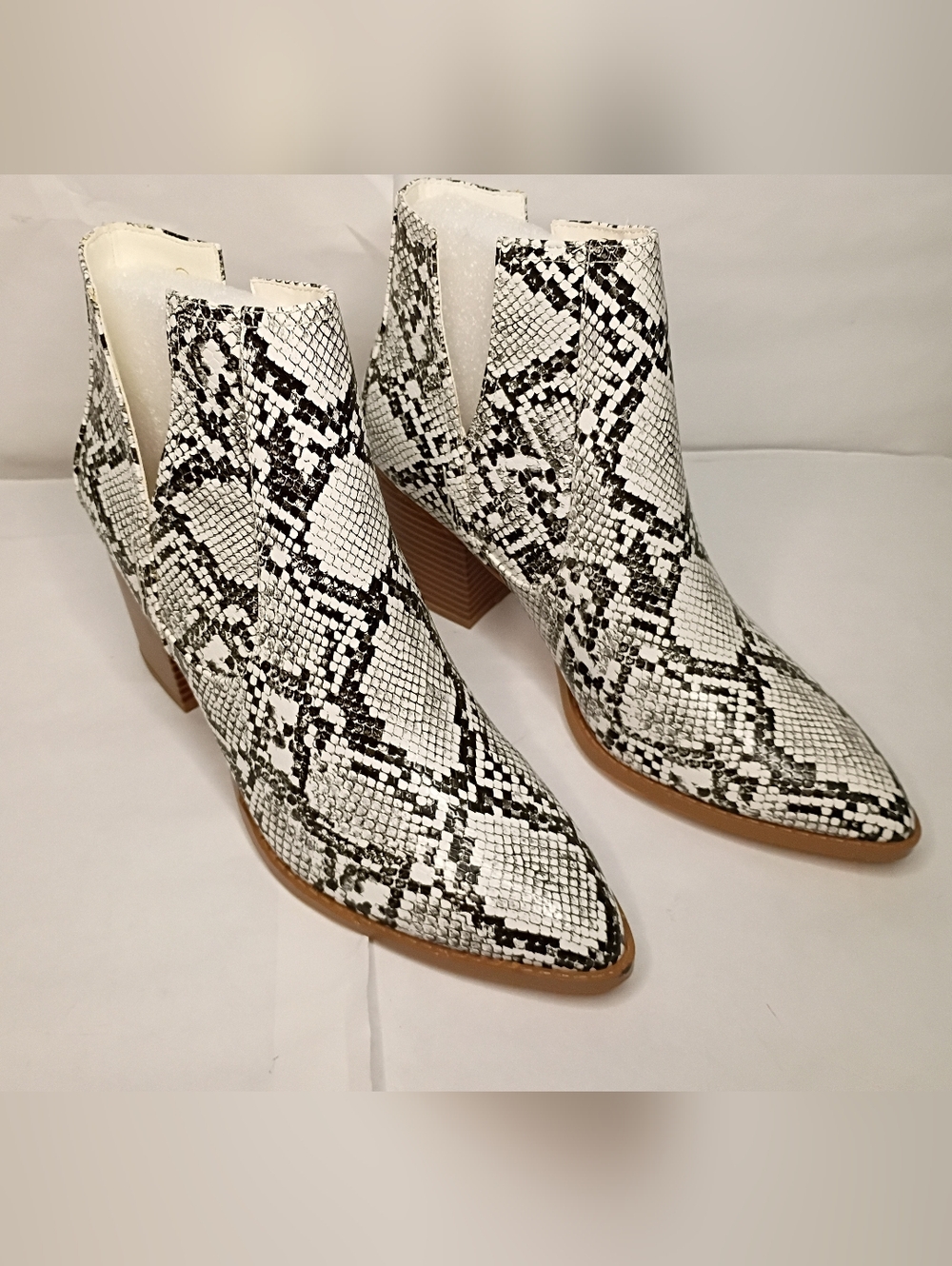Snake-Print Ankle Booties - White/Black